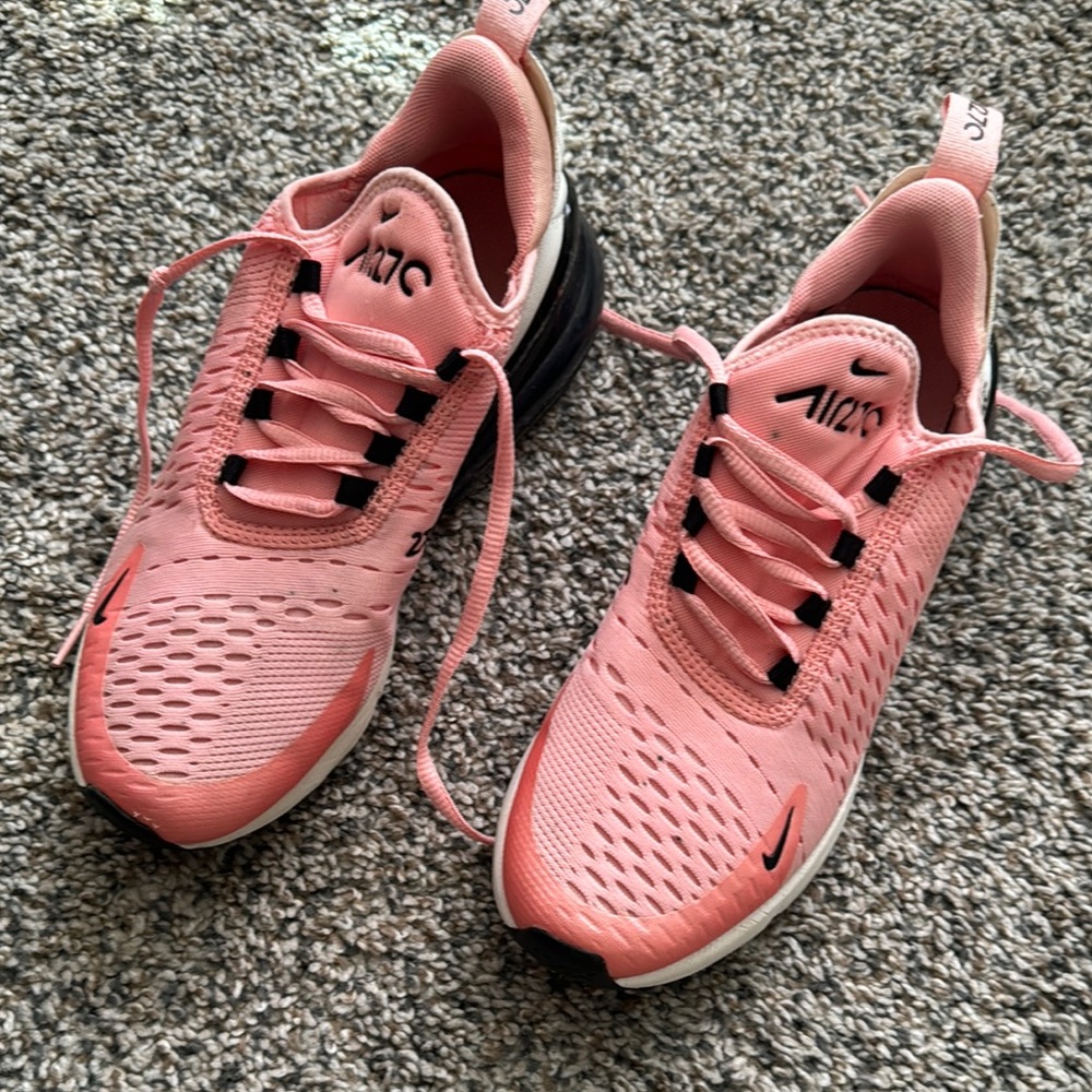 Nike Air Max Pink Sneakers